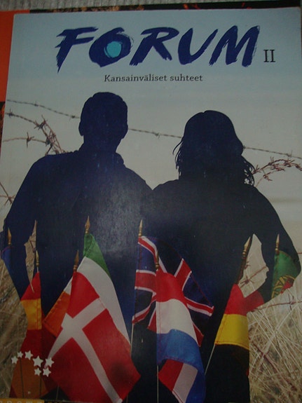 Lukion kirja Forum II (historia) ops 2016