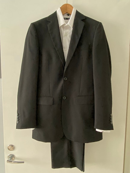 Dressmann puku, musta, koko 42, Hki