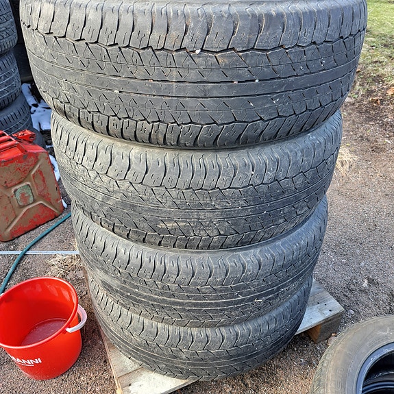 Dunlop 265/60R18 sarja