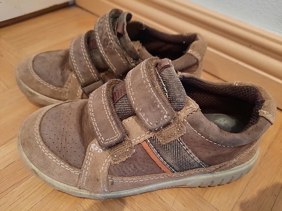 Ecco tarralenkkarit koko 28