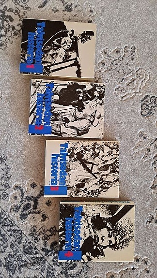 Talvisodan historia 1-4 kirjasarja