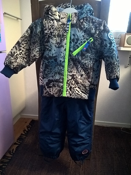 Uudet Racoon talvitakki ja haalarihousut 92cm