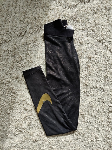 Nike treenitrikoot xs