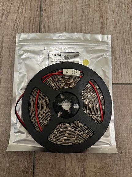 Led-nauha Airam Apus || 12V IP20 9,6W/m 830 5m