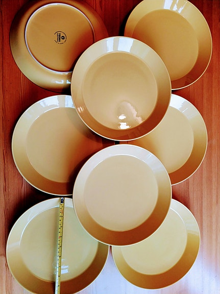 Keltainen Teema ARABIA ruokalautaset 8kpl 26cm
