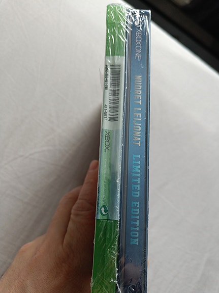 Product image 2 of 2