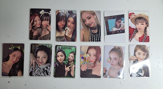 K pop photocards