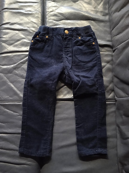 86 cm vakosamettihousut