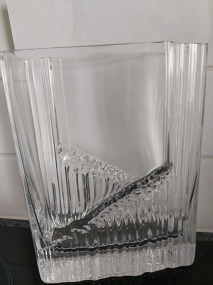 Sointu 22cm maljakko Tapio Wirkkala