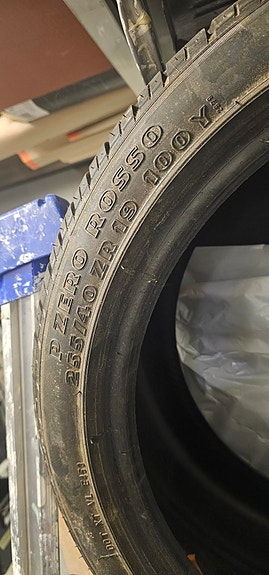 Pirelli P Zero
