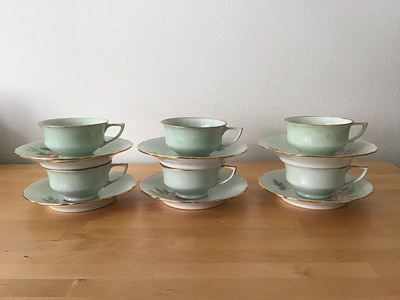 Product image 1 of 5
