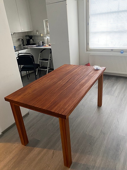 Tiikki pöytä 140cm