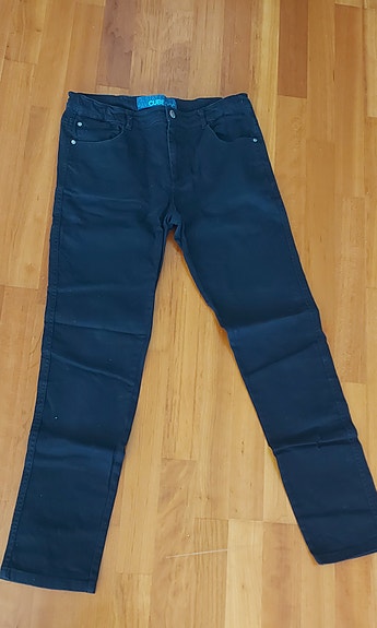 Mustat Cube&co farkut(170 cm)