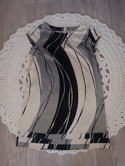LINDEXin tunika/mekko
