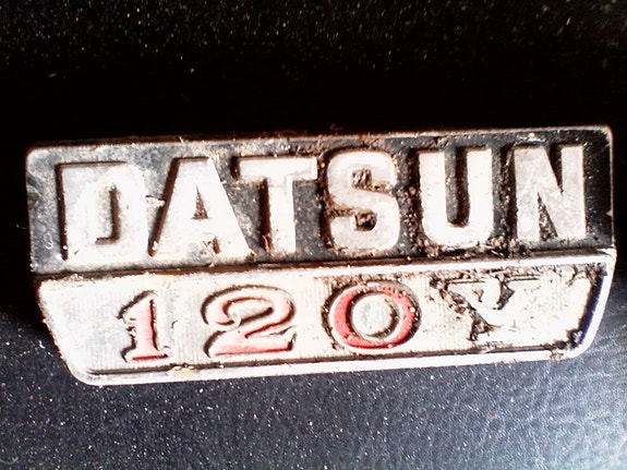 Datsun 120 Y osia