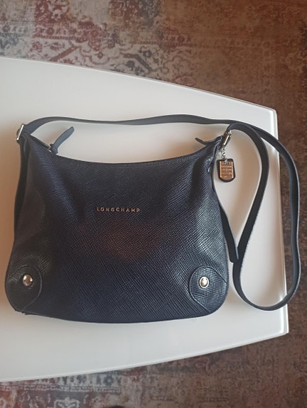 Longchamp nahkalaukku