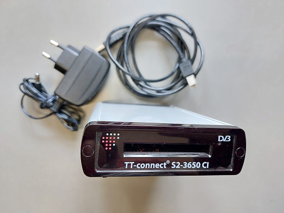 TechnoTrend TT-connect S2-3650 dvb-s2 usb-sovitin