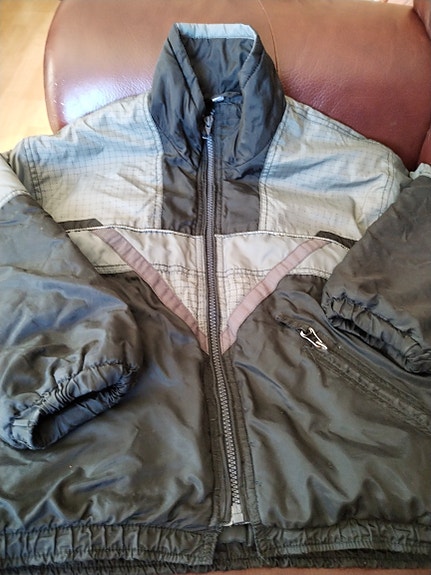 Product image 1 of 2