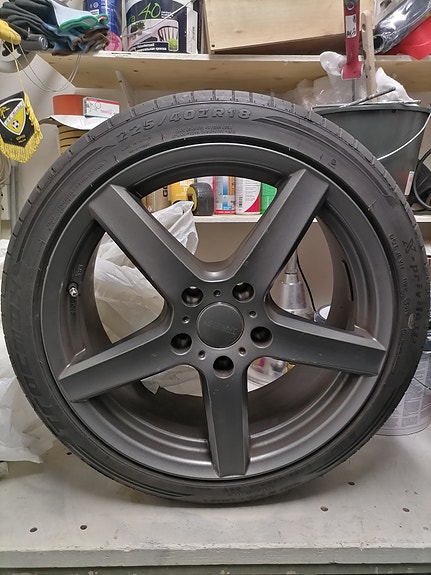 BMW vanne ja rengas 18" 1kpl