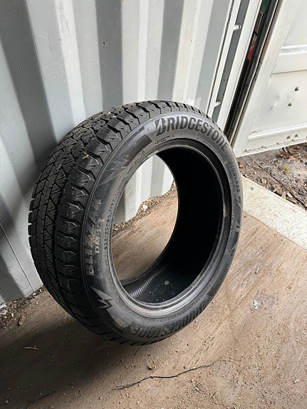 285/50R20 116T Bridgestone BLIZZAK kitkat
