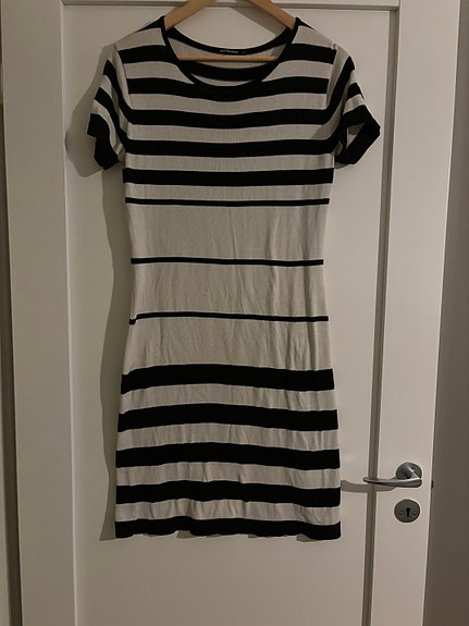 Marimekko Vapisee neulemekko S
