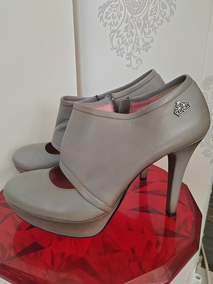 Formarina merkin kengät koko 41