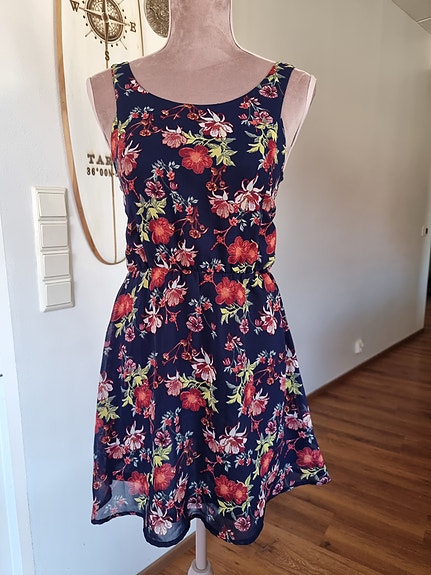 Mekko koko 34