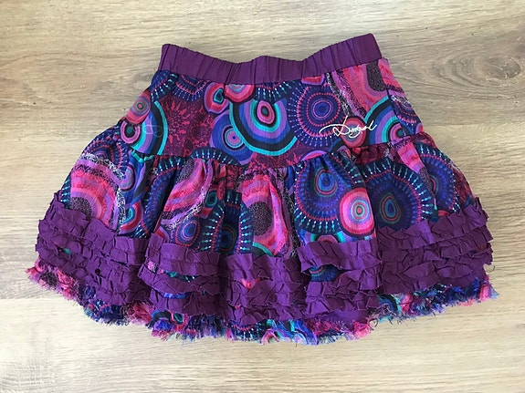 Desigual hame