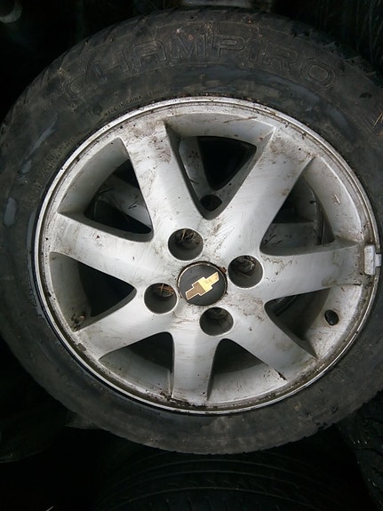 kesärenkaat vanteet chevrolet 16"