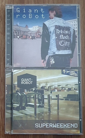 Giant Robot 2 cd-levyä