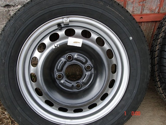 Volvo V40/ S40 Alkuperäinen vararengas 15
