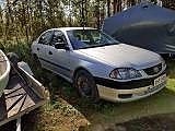 Toyota Avensis 2,0 td 2002-varaosia