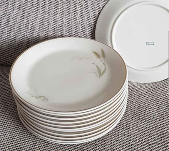 Arabia Tähkä lautaset 17cm, 12kpl