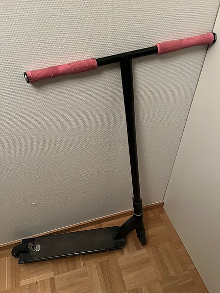 Custom Scootti/temppupotkulauta