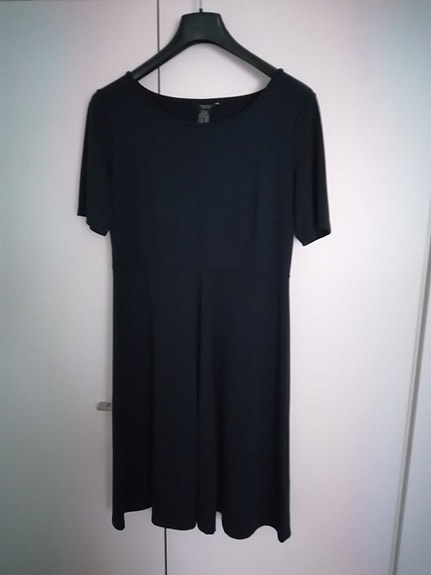 Tummansininen mekko 42/44