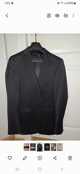 Dressmannin tumma puku