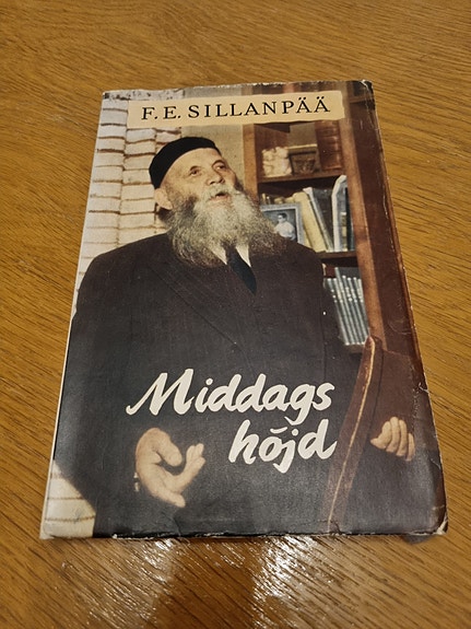 F. E. Sillanpää - Middags höjd 1958
