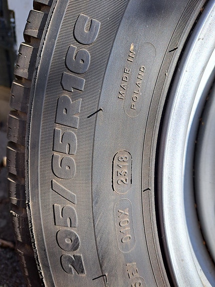 205/65R16C Michelin Agilis 51 kesärenkaat - Mercedes teräsvanteet