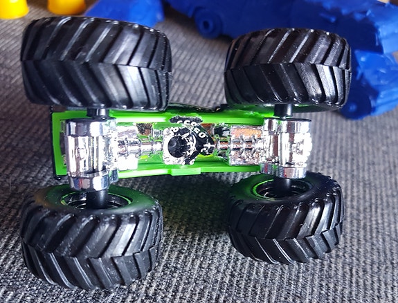 Product image 3 of 4