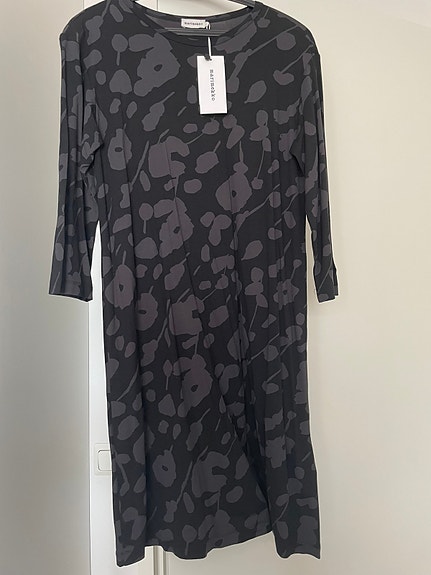 Marimekko mekko koko S  UUSI