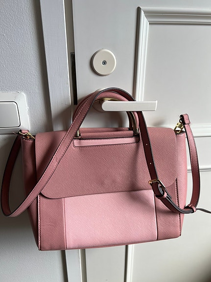 Pinkki käsilaukku