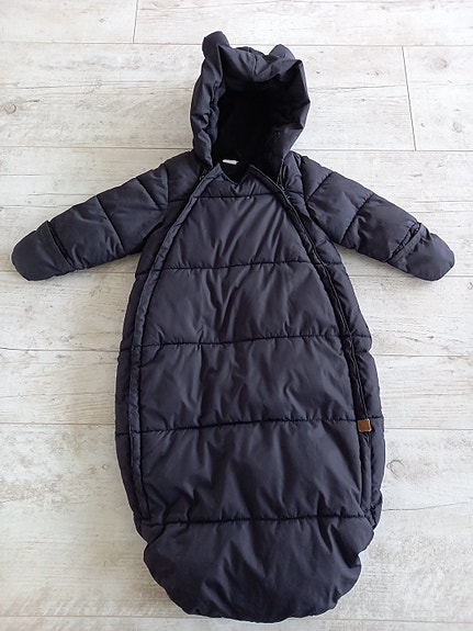 H&M musta toppapuku 62/68 cm