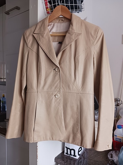 GUESS beige nahka blazer/takki, koko M (S)