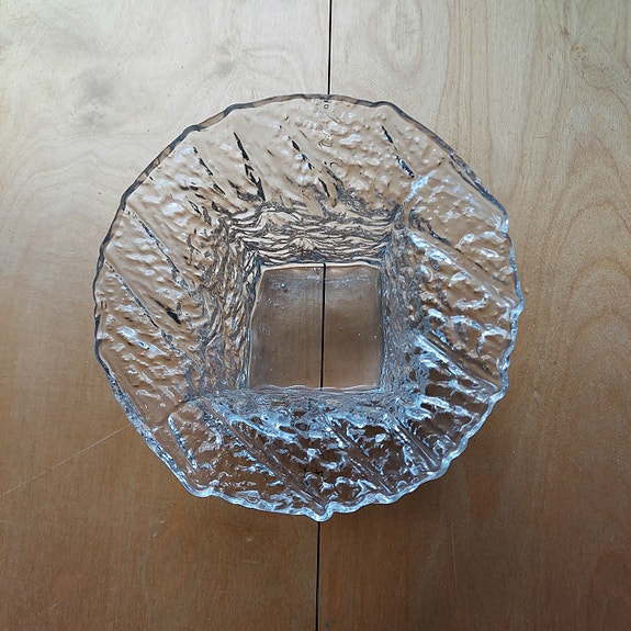 Timo Sarpaneva design lasimaljakko