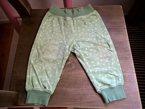 Vihreät Tutta velourhousut 74cm