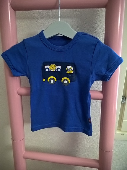 Uusi sininen Tutta auto T-paita 68cm