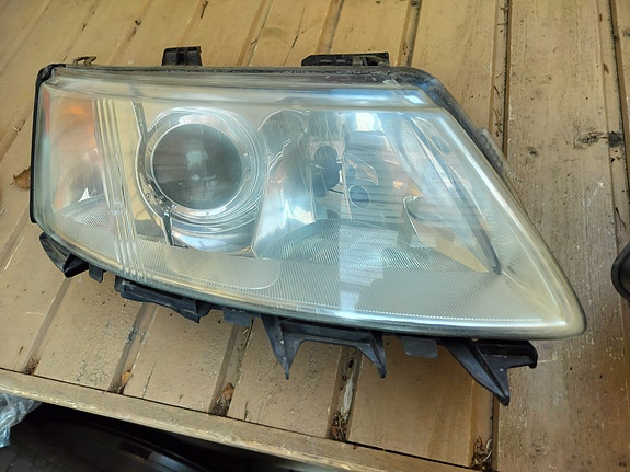 Saab 9-3 SS tai SC ajovalot