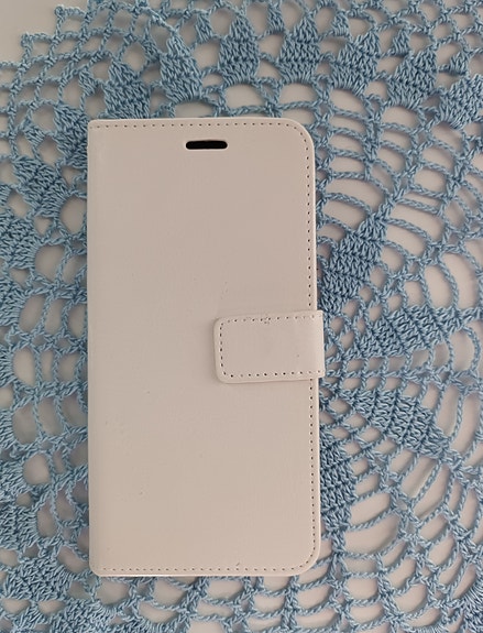 Huawei Y6 || Compact suojakotelo