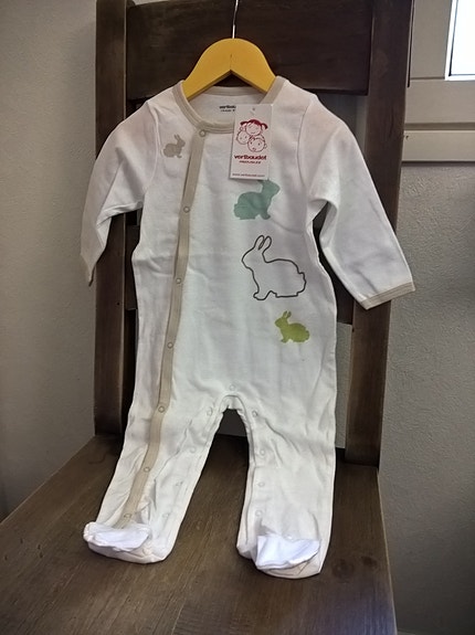 Uusi valkoinen pupu pyjamahaalari 81cm