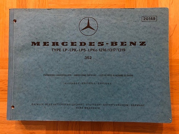 Varaosaluettelo Mercedes kuorma-auto LP LPK LPS LPKo 1216 1317 1319 352 v. 1971